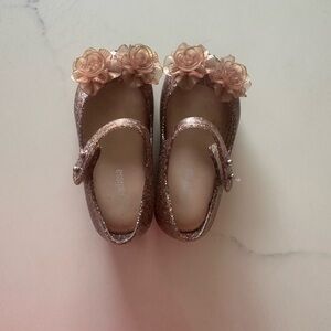 Mini Melissa Ultragirl Springtime Mary Janes size 7 in Rose Gold